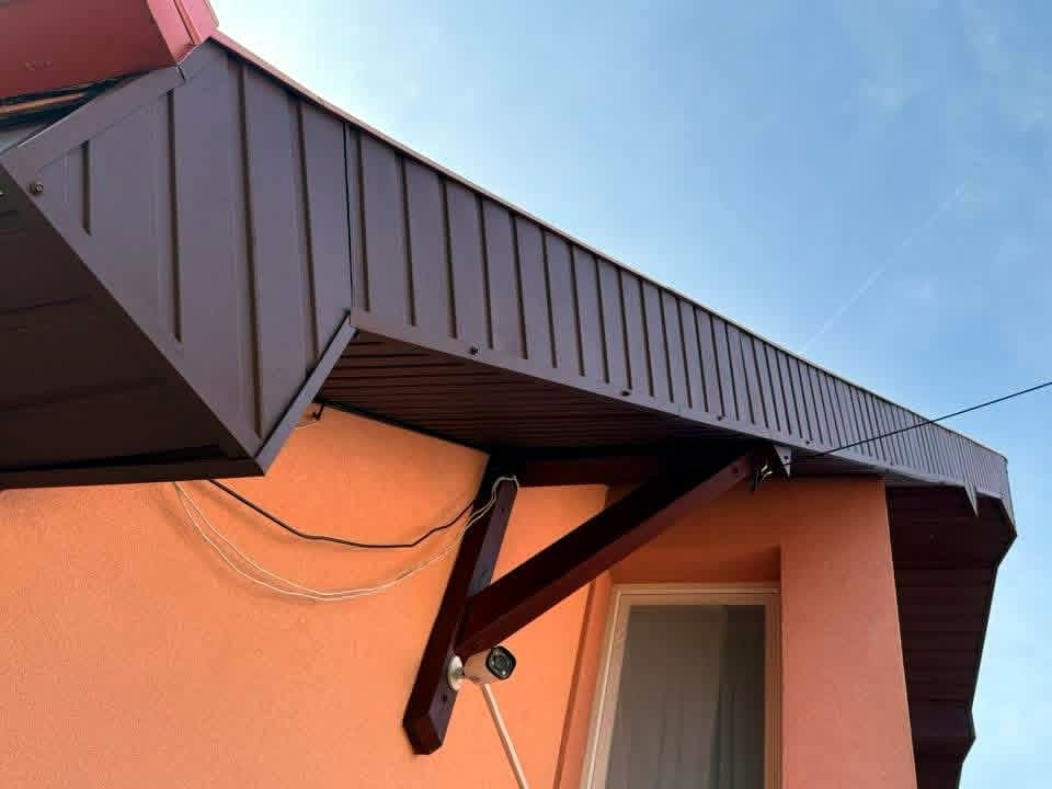 Oromfal bádogozása